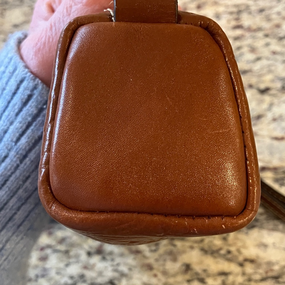 Patricia Nash Cognac Barrel Cosmetic Bag Embossed Leather Wristlet Pouch Zipper - Picture 10 of 16